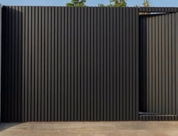 e25252781b83b4a28d3880179f895de3